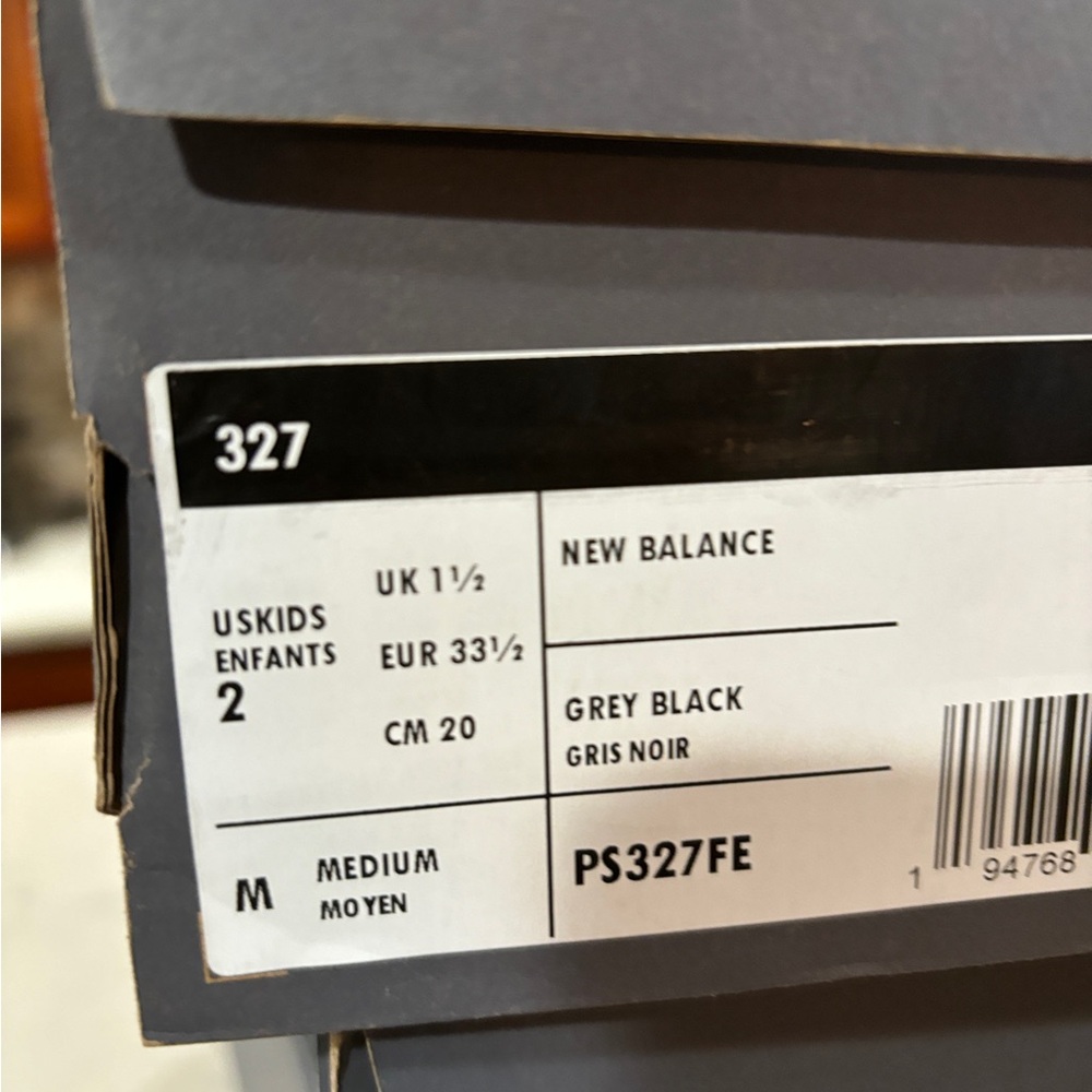 New Balance 327 White/Black Sea Salt Grey PS327FE  (PS) Size Unisex Kids NWB - Picture 15 of 16